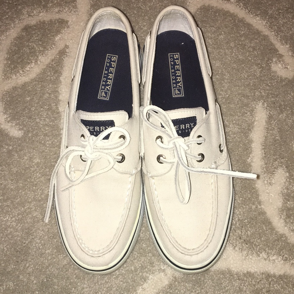 White sperrys